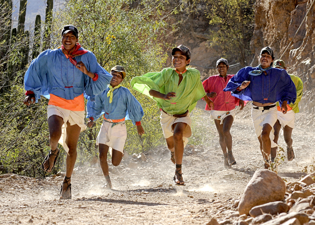 correr tarahumaras moda correr descalzo países primer mundo