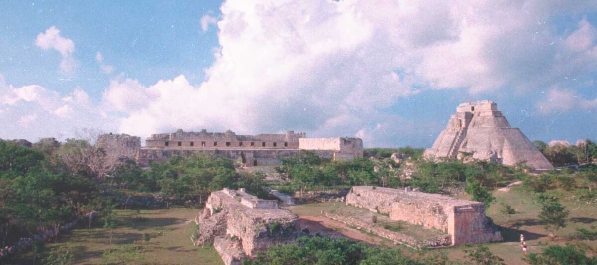 Ciudad maya-cultura maya-sitio arqueológico