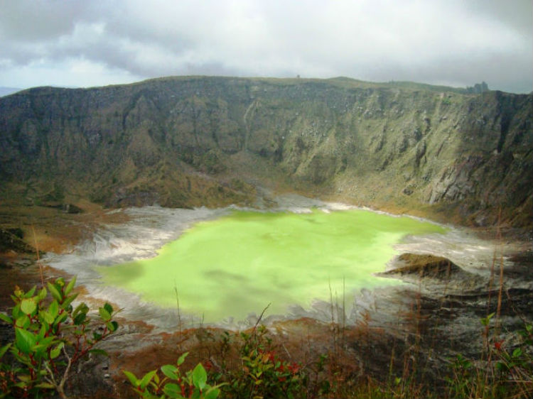volcan chichonal chiapas crater