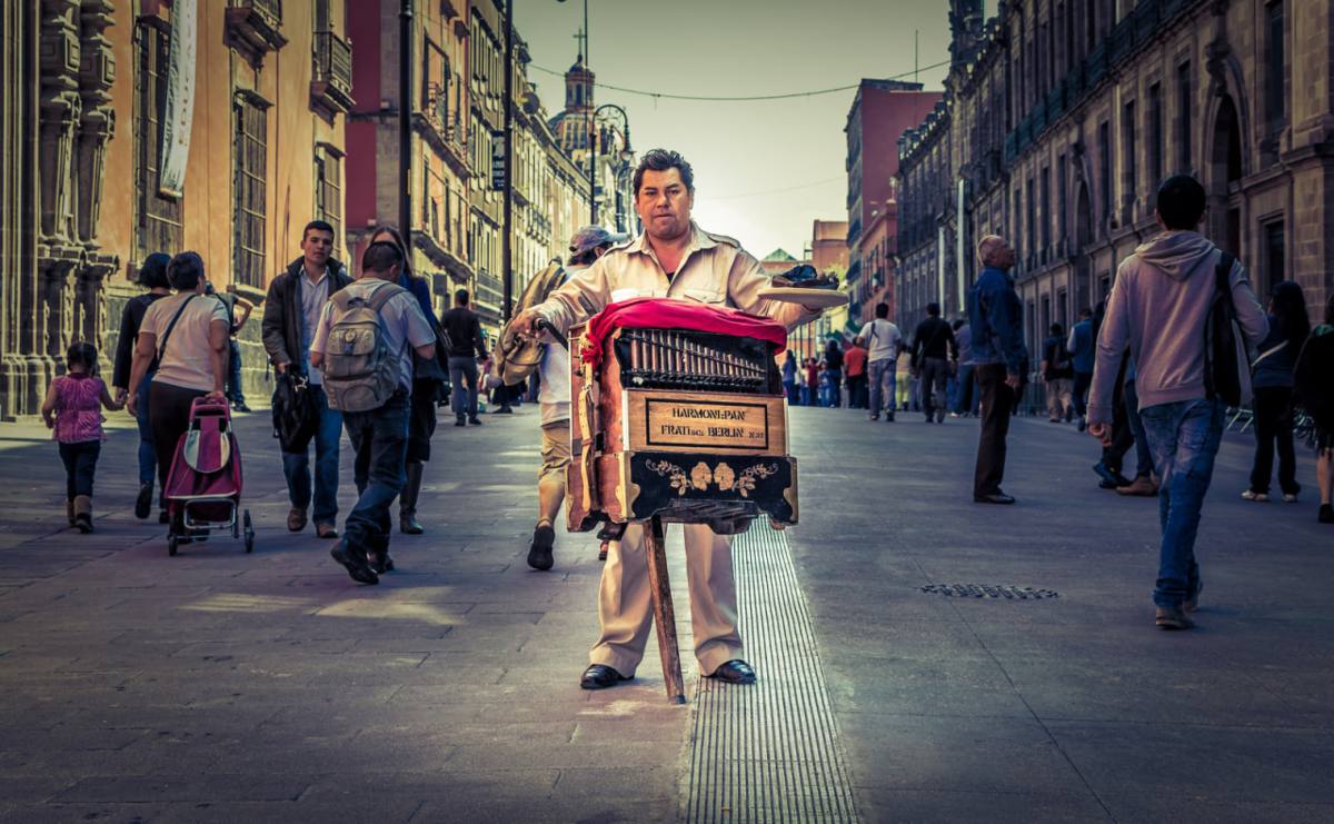 sonidos-de-mexico-mexicanos-organillero-fierro-viejo